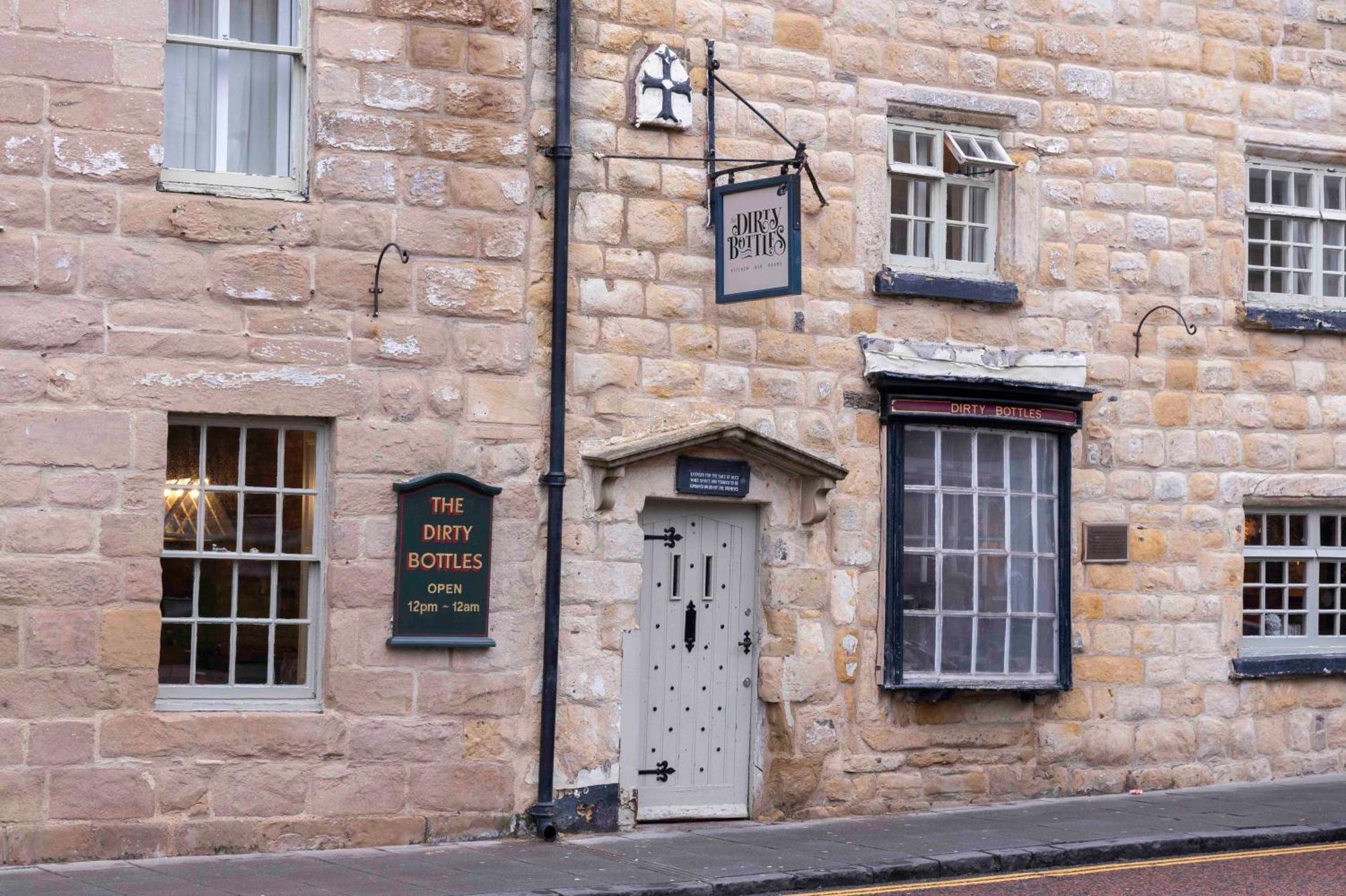 The Dirty Bottles Hotel Alnwick Exterior foto